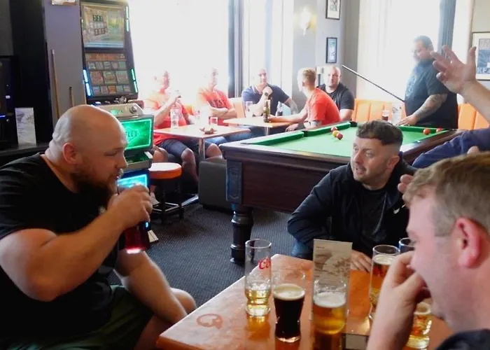 The Norwood Hotel For Groups-Blackpool Party Weekends (Adults Only)